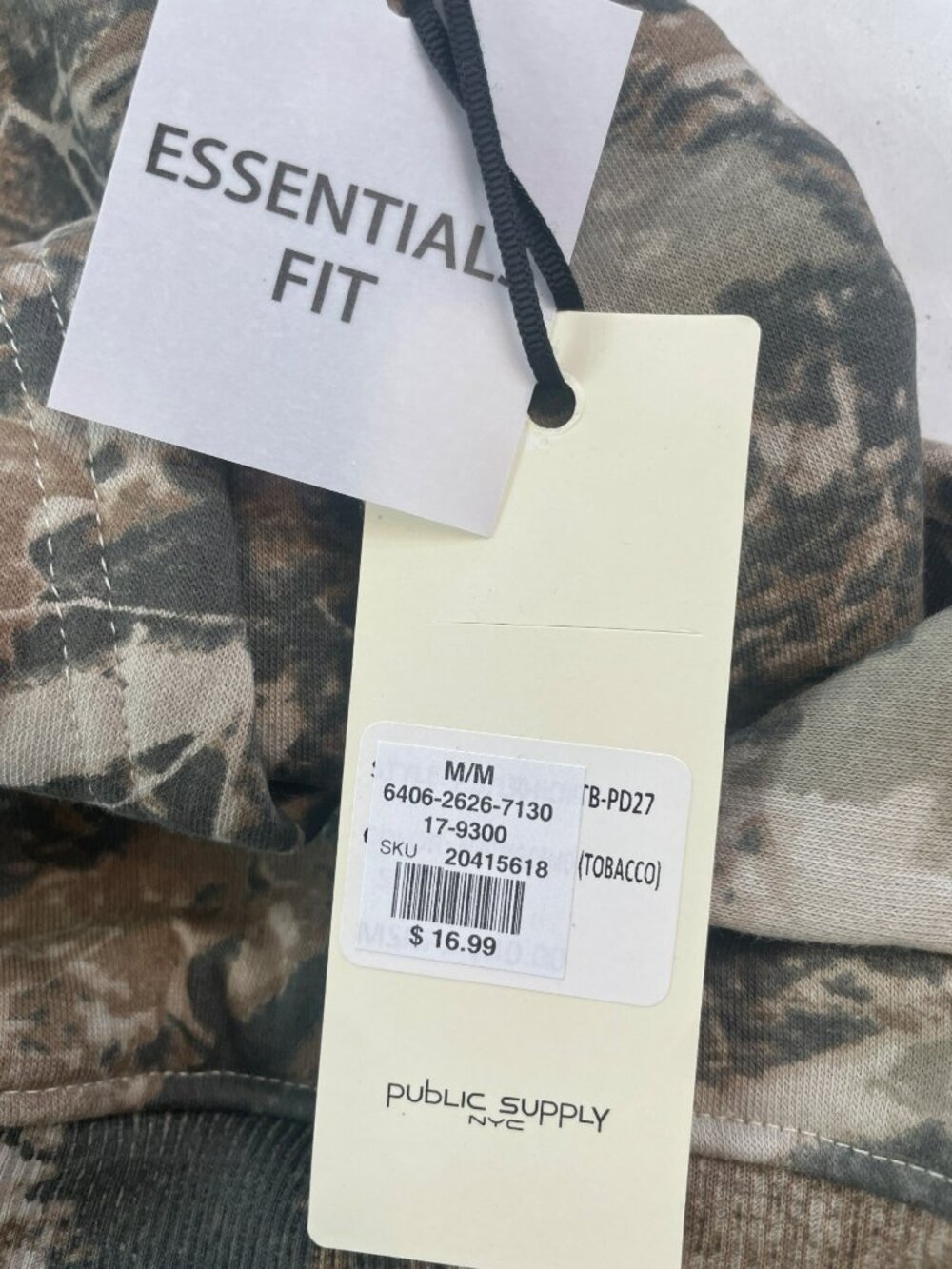 Public SupplyNYC Essentials Fit Camo Hoodie Men's Size Medium NWT - Picture 7 of 7